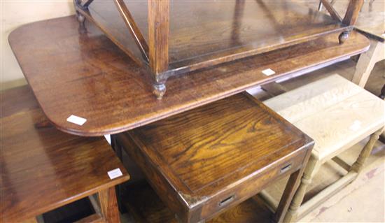 Late Georgian mahogany tilt top breakfast table